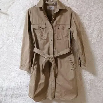 아놀드 파머 베이지 허리 벨트 트렌치코트