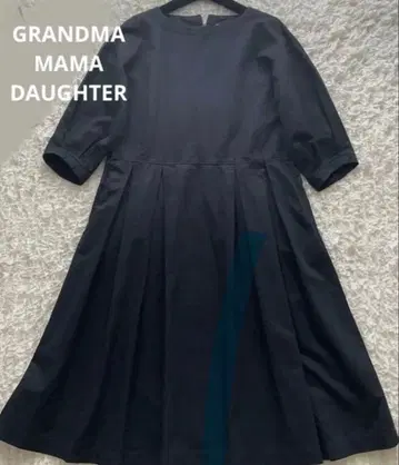 GRANDMA MAMA DAUGHTER 턱 플레어 원피스