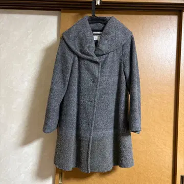 그레이 후드 부착 울 코트