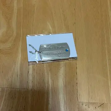 니지산지 하프 기념일 도그 택 아크시아 크로네