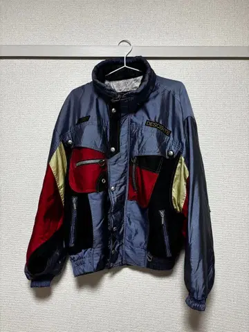 [ DESCENTE ] 캐나다 스키 팀 아우터