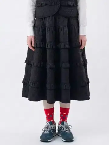 심플 롱 스커트 겨울에 딱 맞는 프릴 디자인 귀여운 외출용