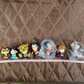 디즈니 가챠 어깨 쿵 숨바꼭질 피규어 3