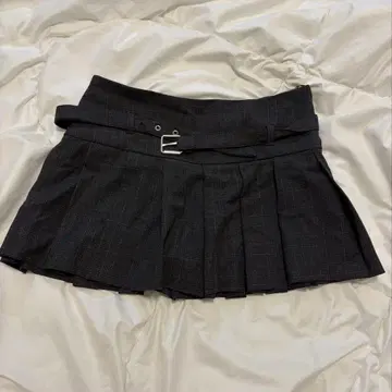 ZARA 그레이 플리츠 스커트