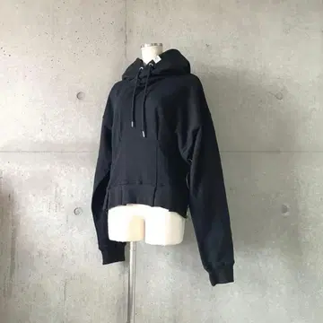택 포함 새상품 ZIP 디자인 턱 후디 후드티 맨투맨 블랙 FREE