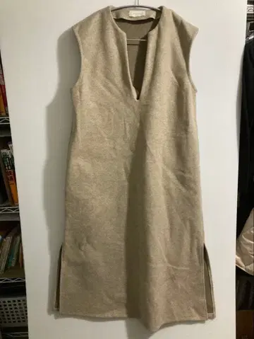 SELECT MOCA 슬리브리스 롱 원피스 베이지