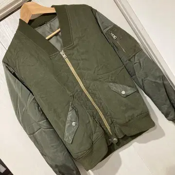 이로코이 MA-1 스타일 자켓 올리브 그린