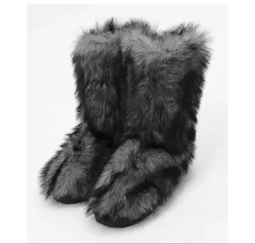 그레이 퍼 어그 부츠 무릎 위