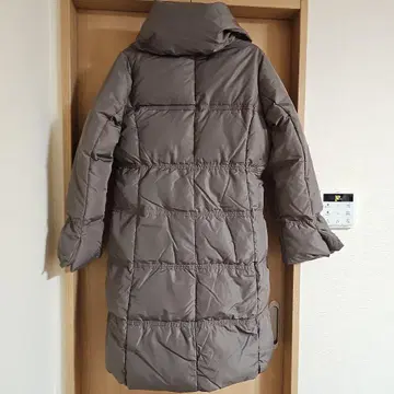 새상품 PECA 다운 코트 3L