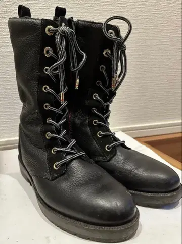 TOMMY HILFIGER 부츠