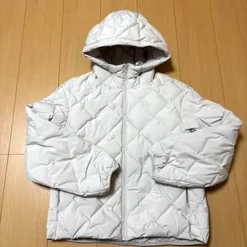 유니클로 퍼프 테크 후드티 여성용 M