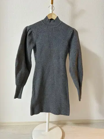 EMODA 그레이 터틀넥 미니 원피스