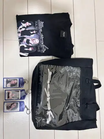 aespa 토트백, T셔츠