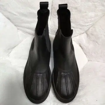 새상품급 REMME 천연 가죽 사이드 고어 부츠 made in Spain