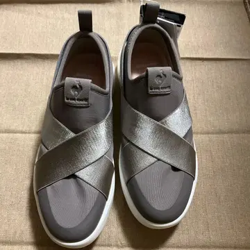 르꼬끄 스포르티브 크로스 스트랩 슬립온