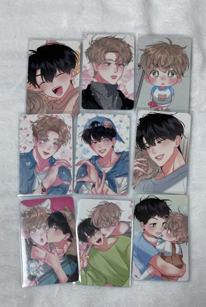 Hyung&#x27;s Omega monthly poca photocard full set wts