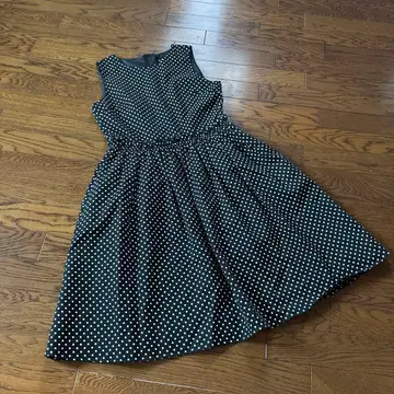 새상품급 To b. by 에네스베 슬리브리스 도트 원피스 M