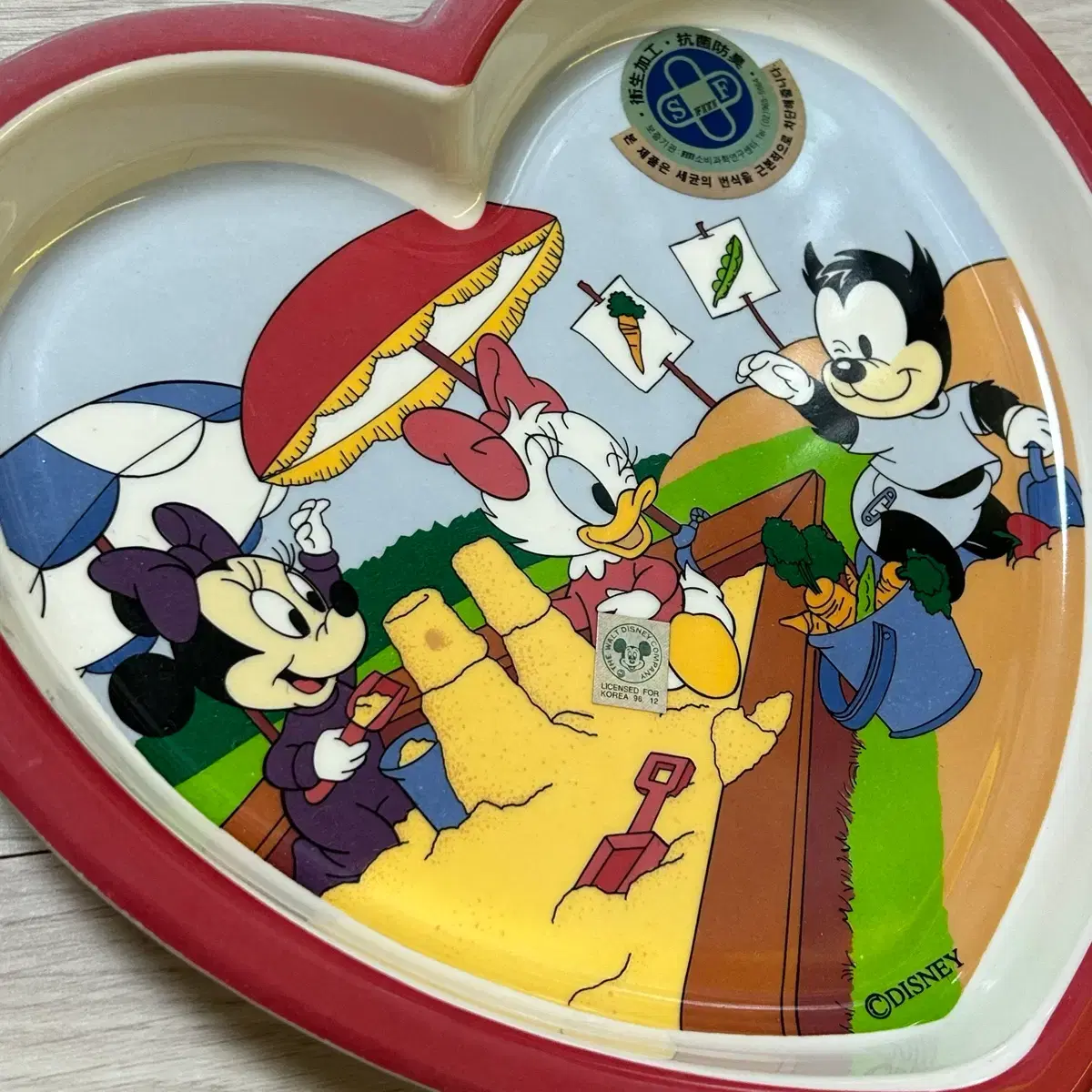 Classic Stationery Disney Mickey Mouse Minnie Mouse Donald Duck Heart Plate Vintage Plate