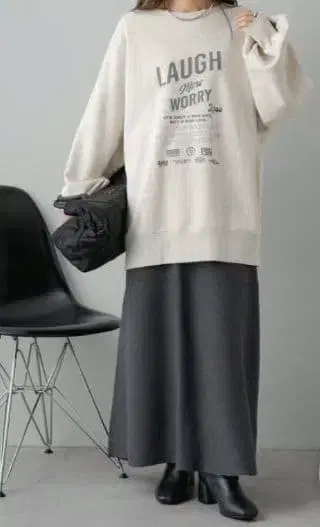 퓨어세신 그레이 니트 플레어 스커트 허리밴딩