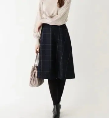 새상품 index 울 블렌드 버튼 플레어 스커트 사이즈 L