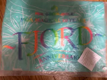 Mrs. GREEN APPLE FJORD 가챠 당첨 티셔츠