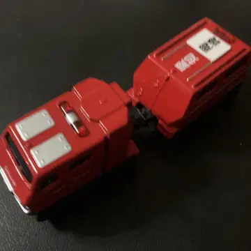 롱 토미카 레드 살라맨더 익스트림 V 전지형 대응 자동차 NO.121