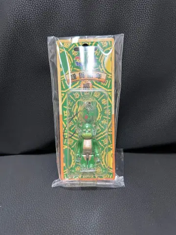 베어브릭 2024년 사