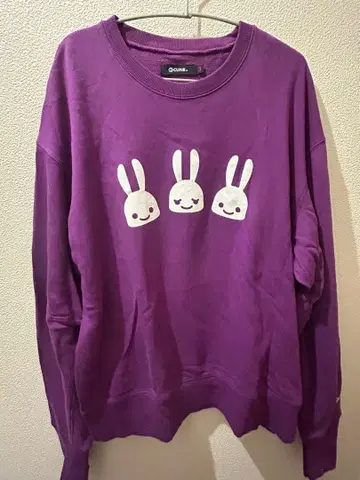 cune 조금 좋은 오버사이즈 맨투맨 부은 보라색