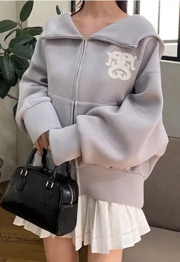 스나이델 볼륨 후드티