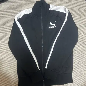 PUMA t7 s 사이즈 상의만