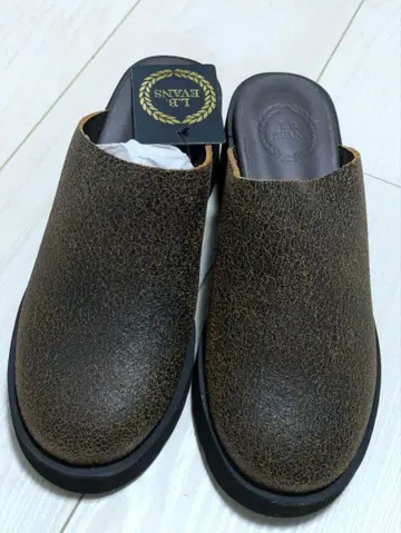 L.B. EVANS 브라운 샌들 엘비 에반스