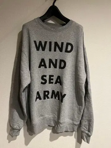 WIND AND SEA 그레이 맨투맨 L 사이즈