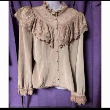 장밋빛 생활 클래시컬 블라우스