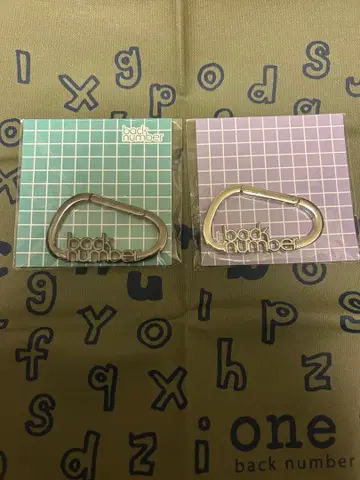 back number 로고 별주 카라비너 컬러 차이 2개 세트