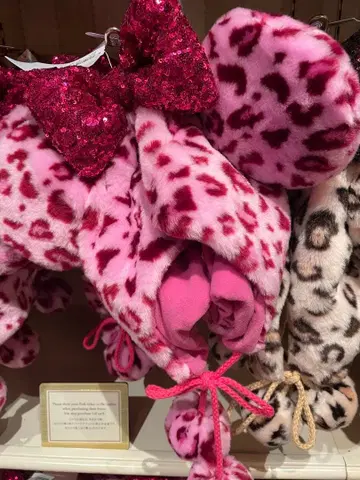 [ 새상품 ] 디즈니 리조트 팬캡 레오파드 무늬 핑크