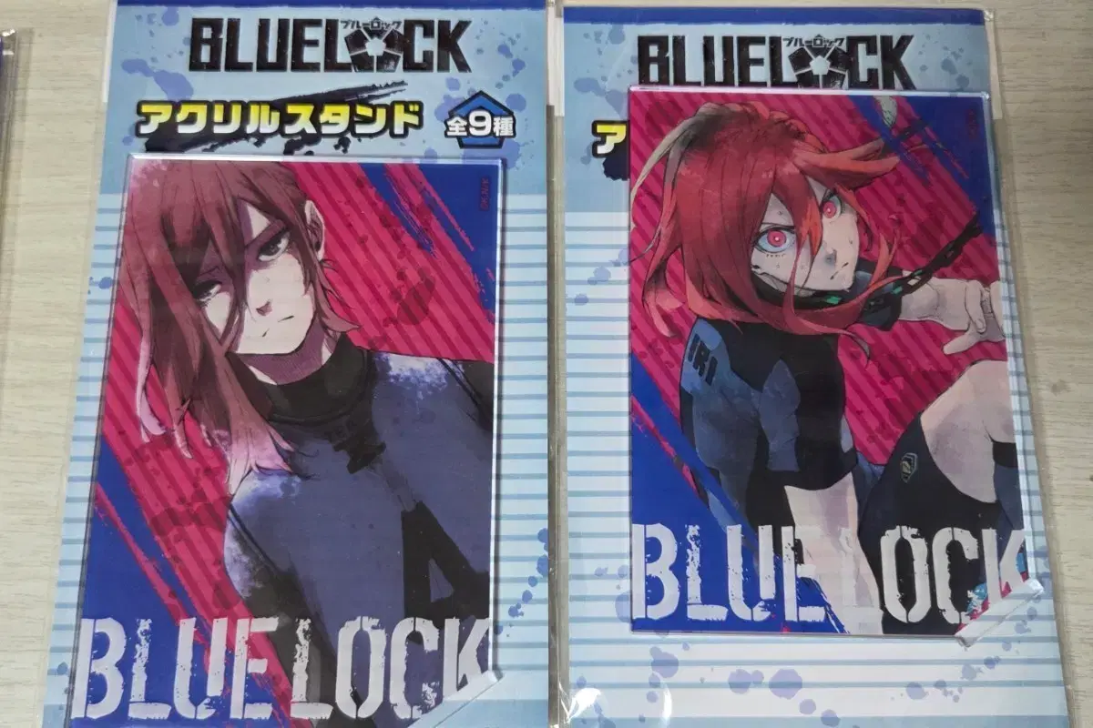 Bluelock Chigiri acrylic stand bulk sell