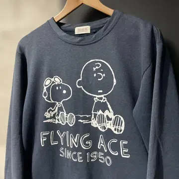 PEANUTS 스누피 프린트 맨투맨 네이비 페이드 L 짧은 기장