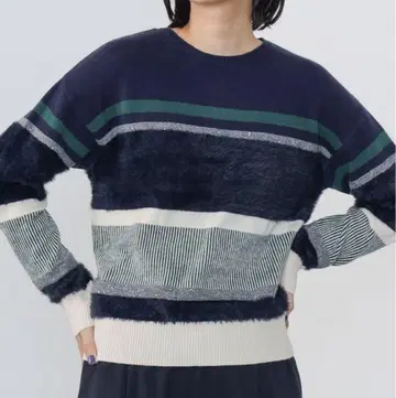 BEAMS HEART 입체 보더 니트 네이비