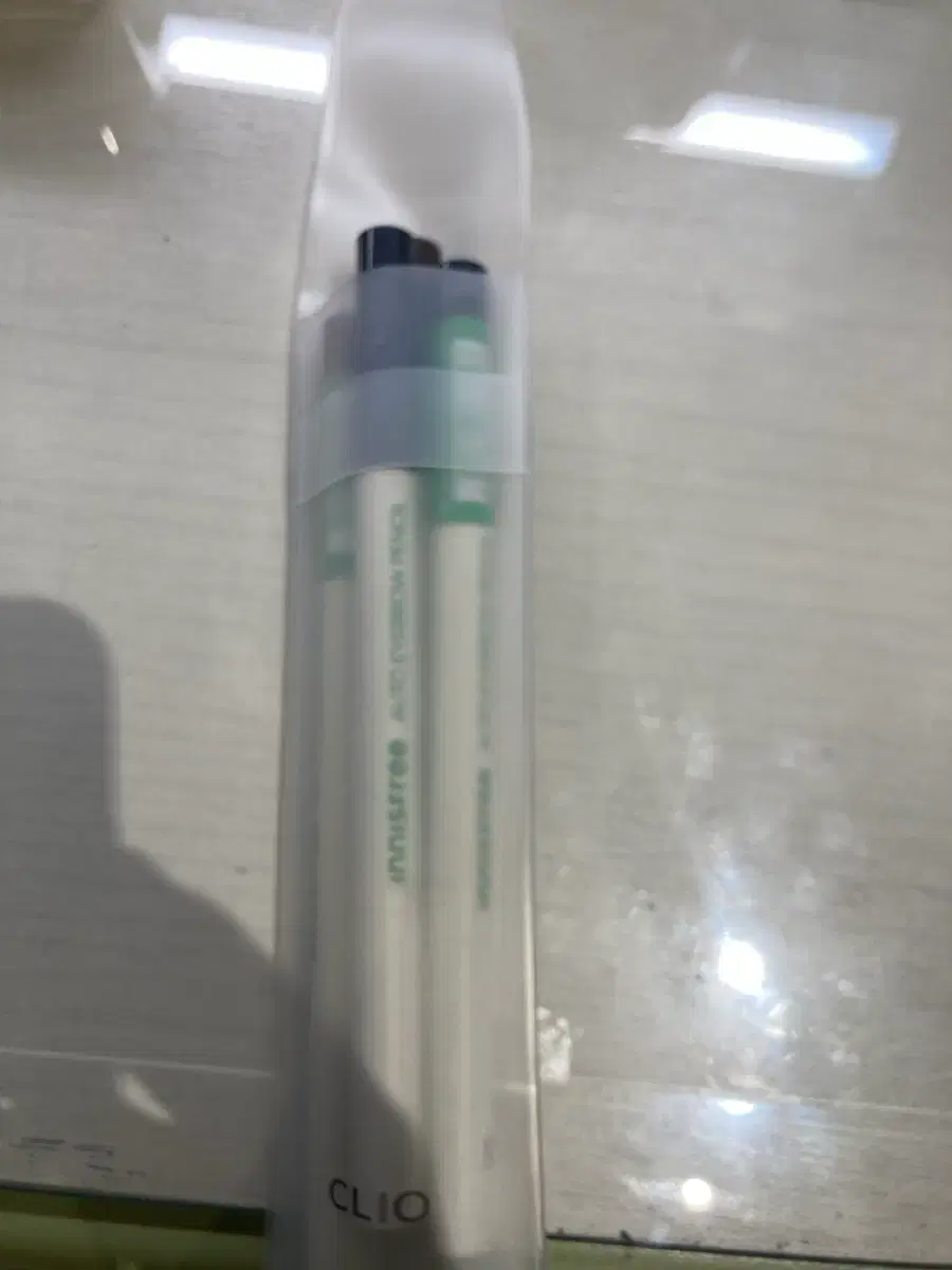 Innisfree Flat Eyebrow Pencil No. 3, No. 4