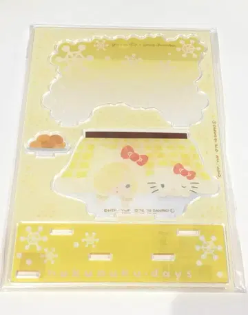 아크릴 스탠드 유리!!! on ICE 산리오 키티 유리오 코타츠