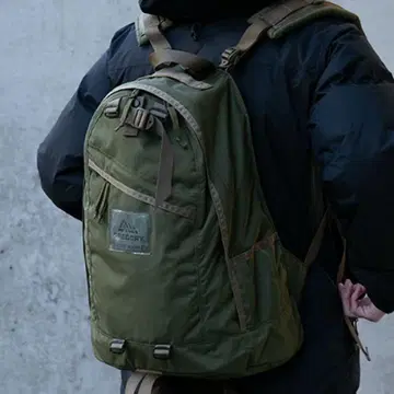 그레고리 별주 넥서스 세븐 어반 리서치 밀리터리 팩 백팩