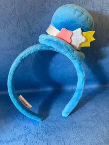 카라피치 컬러풀 피치 나오키리 산리오 머리띠 턱시도샘