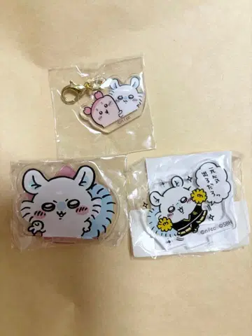 치이카와 모몽가 아크릴 스탠드 아크릴 참 3종 세트 호크스