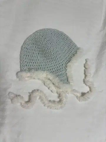 핸드메이드 스카이블루 퍼(fur) 포함 플라이트 캡