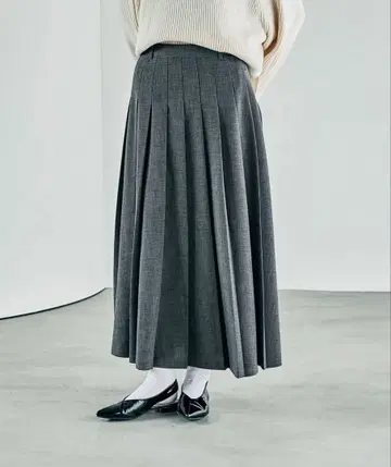 [ 택 포함 새상품 ] LEPSIM 플리츠 스커트 243841