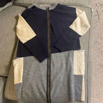 Titilate Valet 가디건