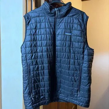 Patagonia 다운 베스트 XL 블랙