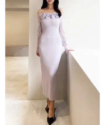 RESEXXY 레이스 모티브 도킹 니트 원피스