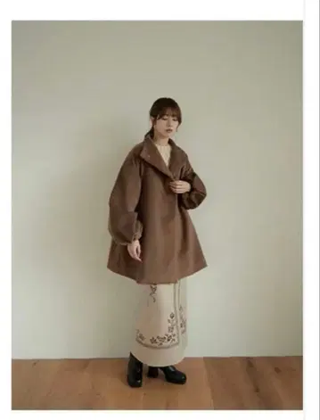 Eaphi 스탠드 칼라 미디 코트