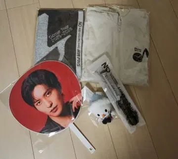 Snow Man 돔 투어 ON 굿즈 세트